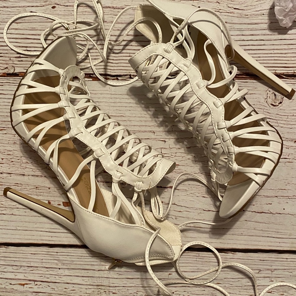 Shoedazzle Heels